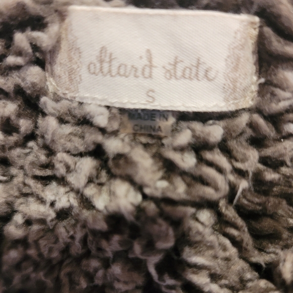 Altar'd State Sherpa Sweatshirt - Picture 6 of 8